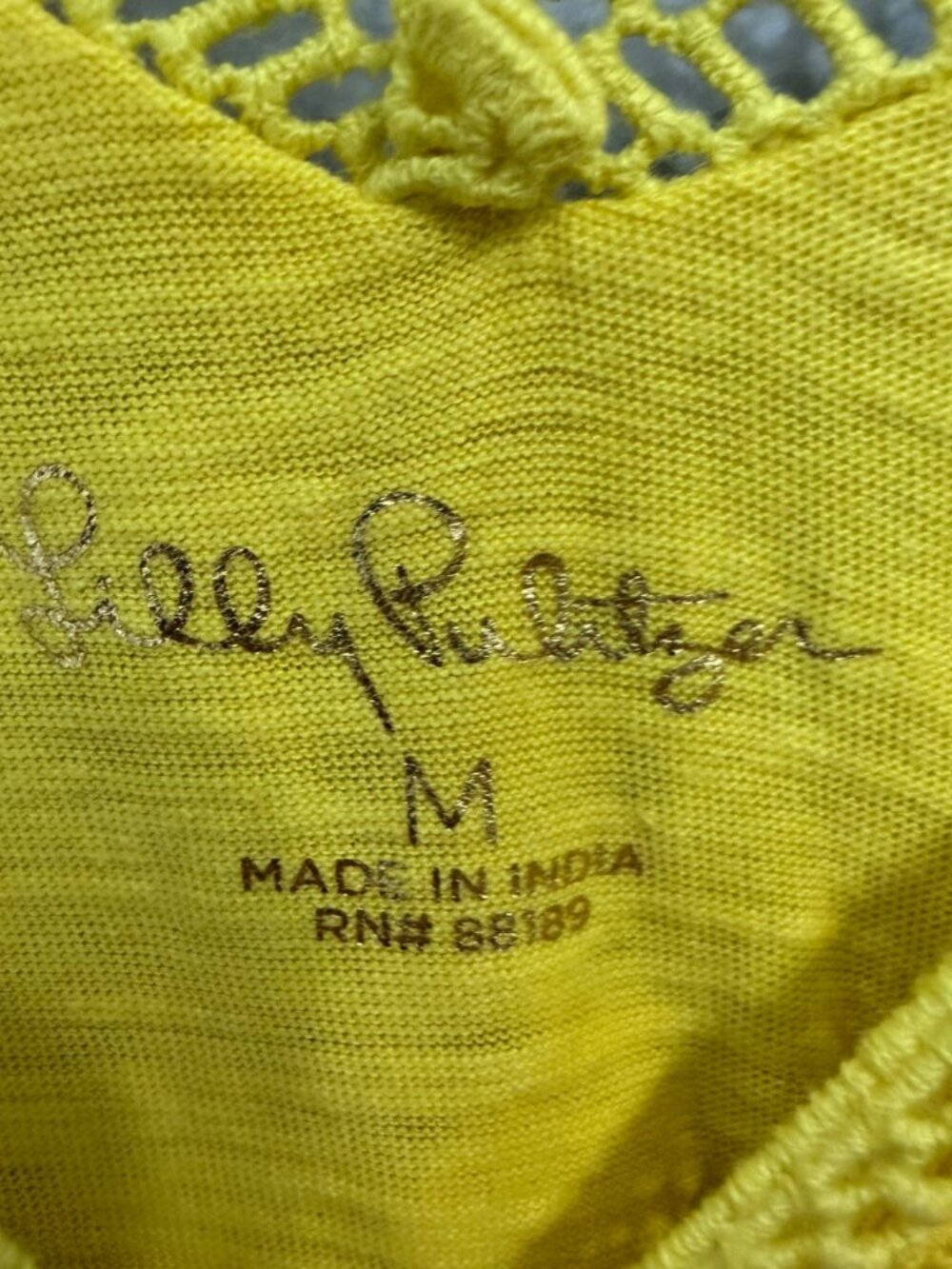 LILLY PULITZER plaza top in yellow size M - Picture 4 of 6